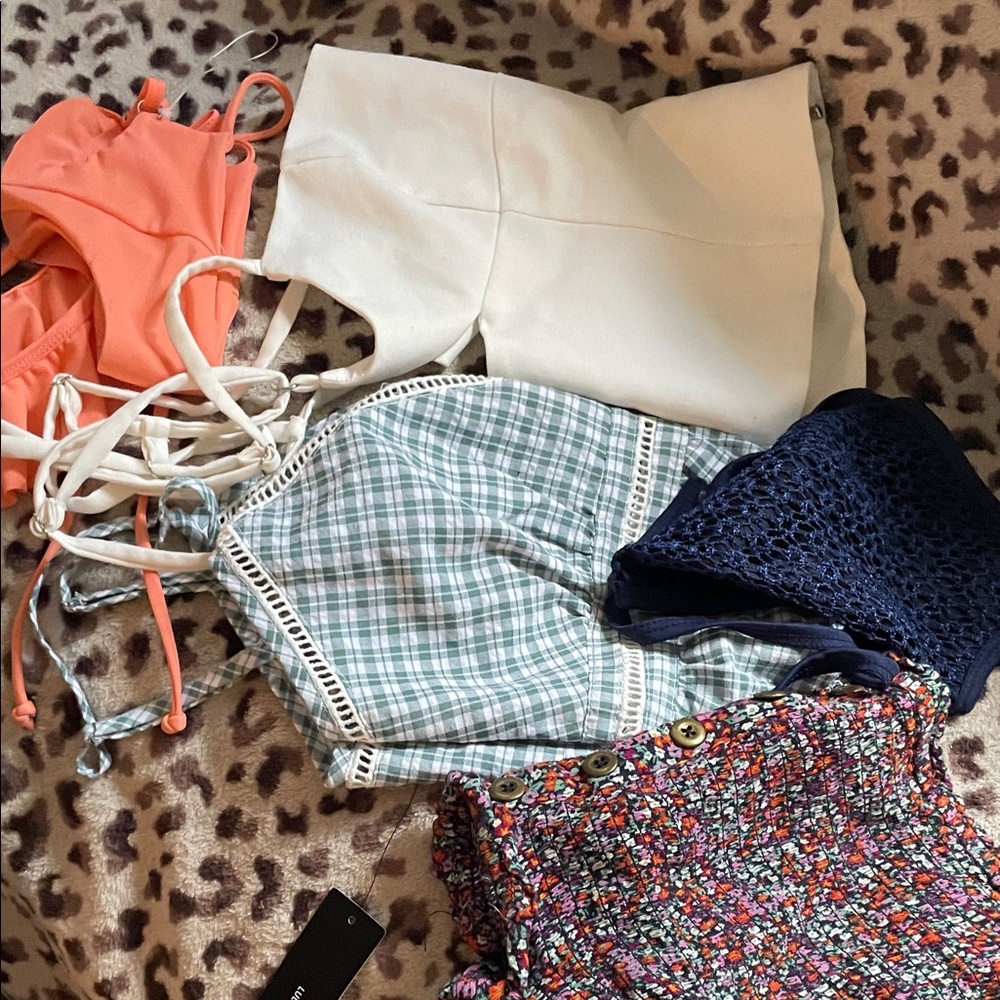 Lulu's White and Coral Crop Tops Bundle